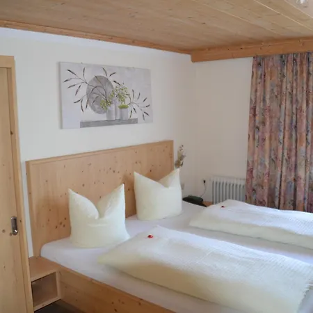 Guest house Haus Binder 3*