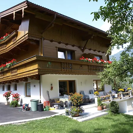 Guest house Haus Binder 3*