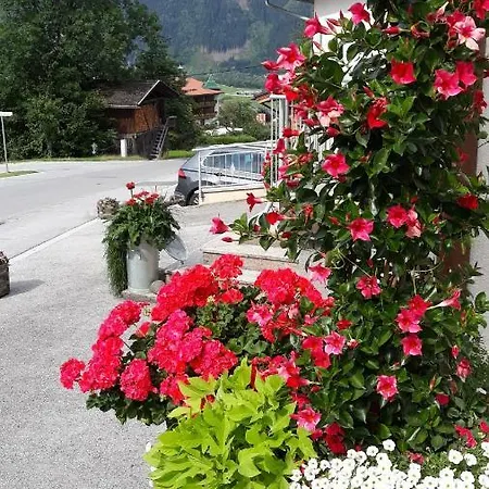 Haus Binder Pensionat 3*