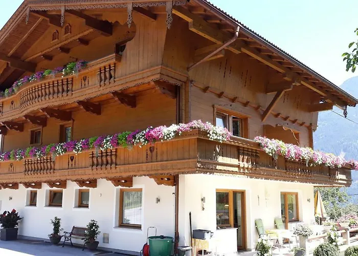 Haus Binder 3* Рид-им-Циллерталь