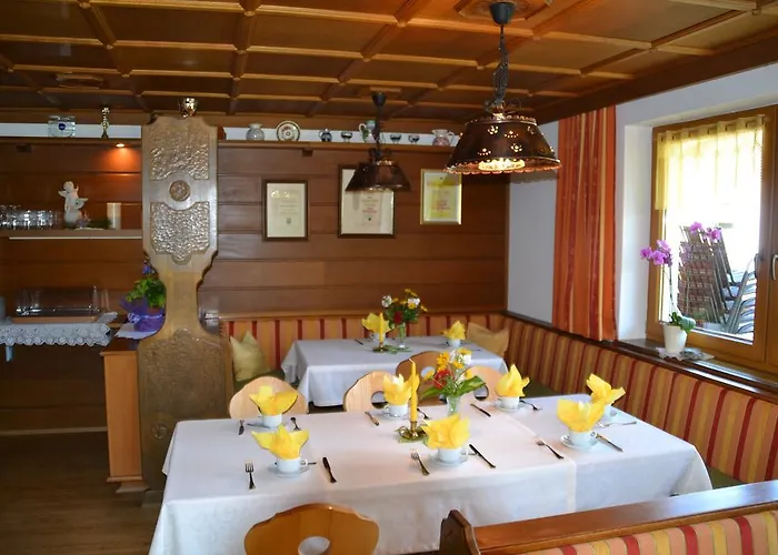 Haus Binder 3* رييد ايم زيلرتال